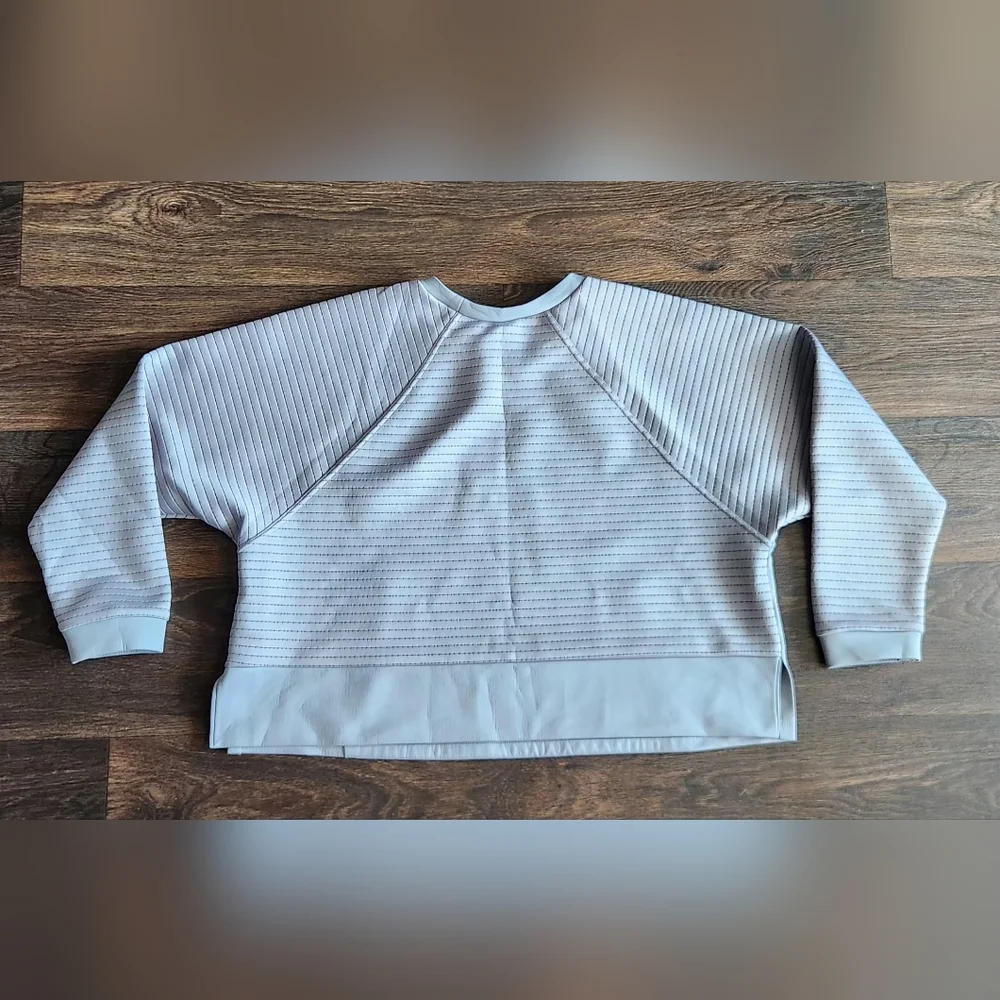 Nike Pro Women's Training Pullover Fleece Crew Sweatshirt Crop Gray Large